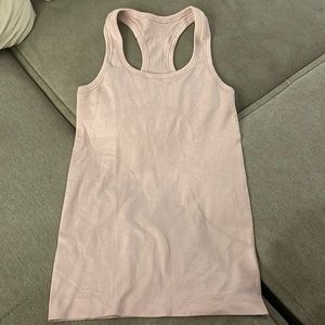 Lululemon swiftly tech tank top light pink / baby pink size 2